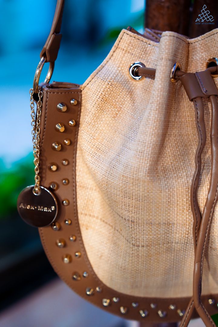 Regalia Jute Drawstring Bag